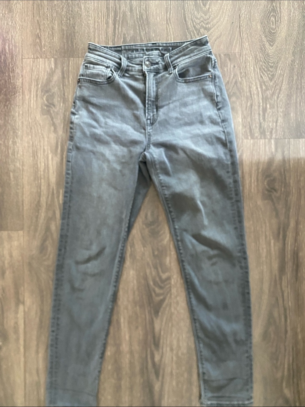 High-Rise Women's Gray Skinny Jeans